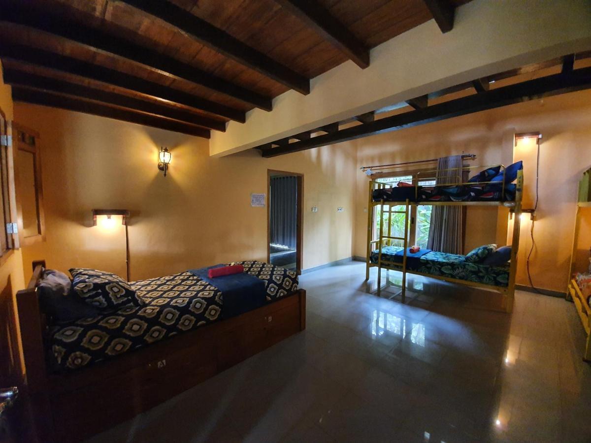 Botchan Hostel *